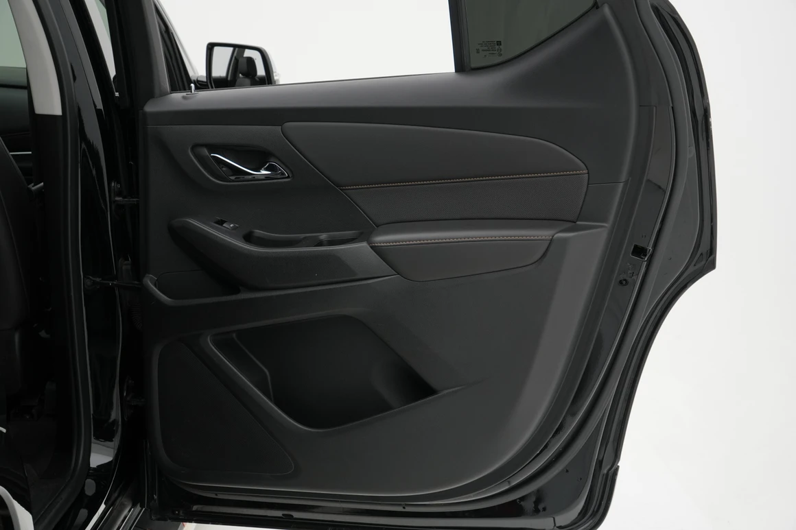 Chevrolet Traverse - Фото 21