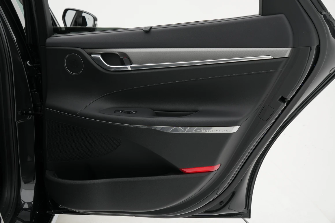 Hyundai Grandeur - Фото 21