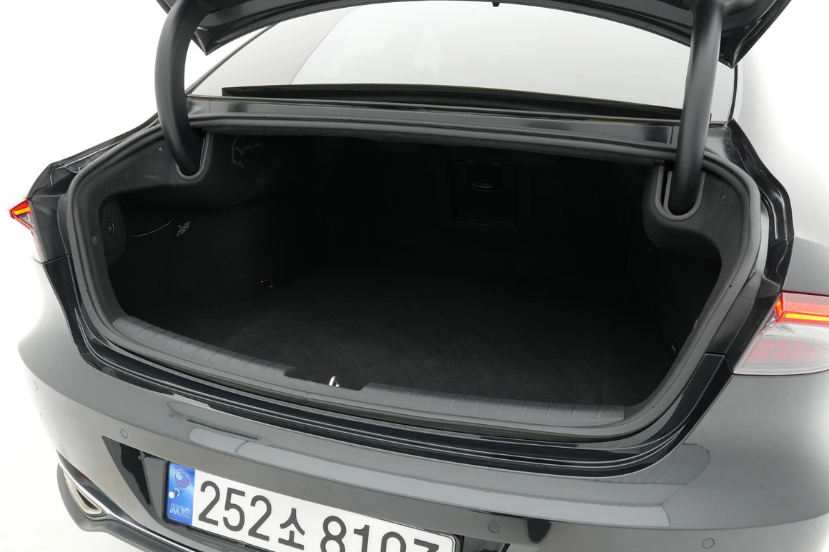Hyundai Grandeur - Фото 35