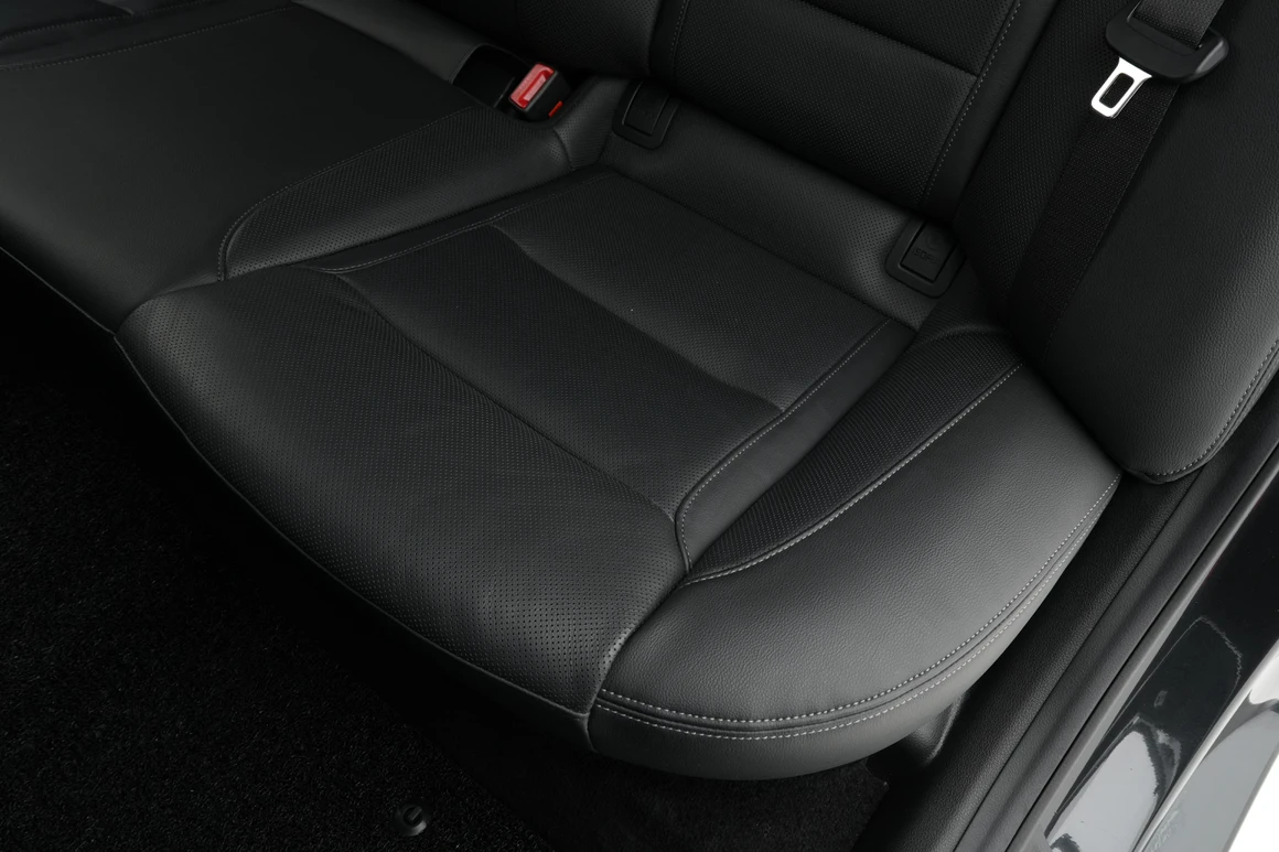 Hyundai Grandeur - Фото 31