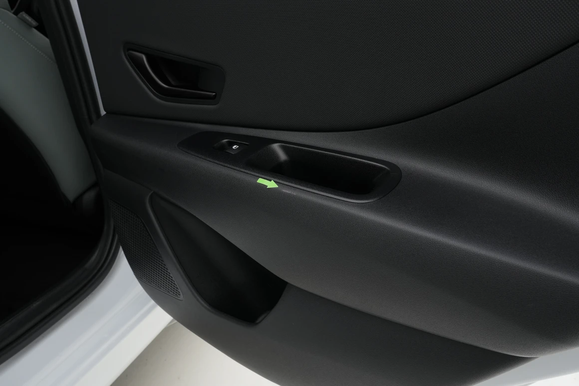 Hyundai Avante - Фото 39