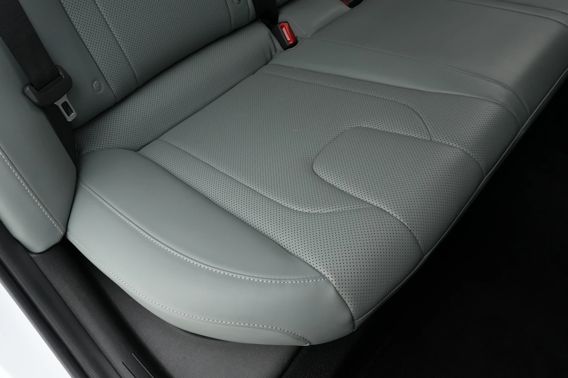 Hyundai Avante - Фото 30