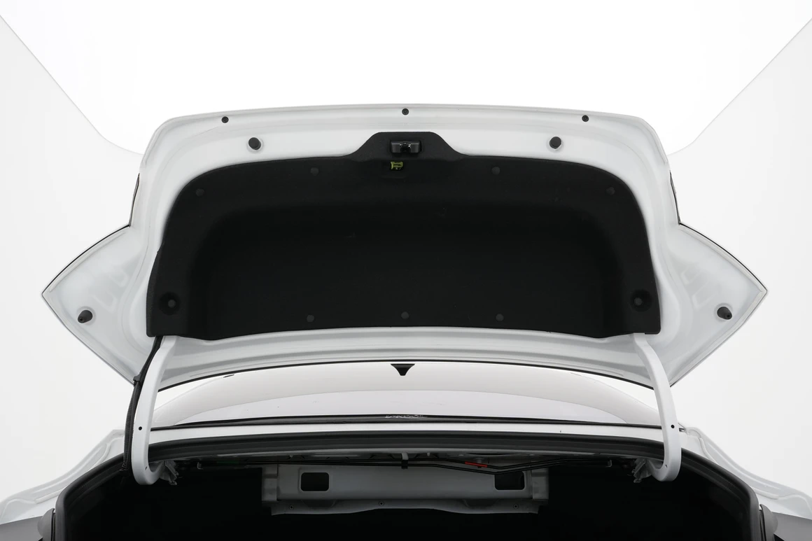 Hyundai Avante - Фото 33