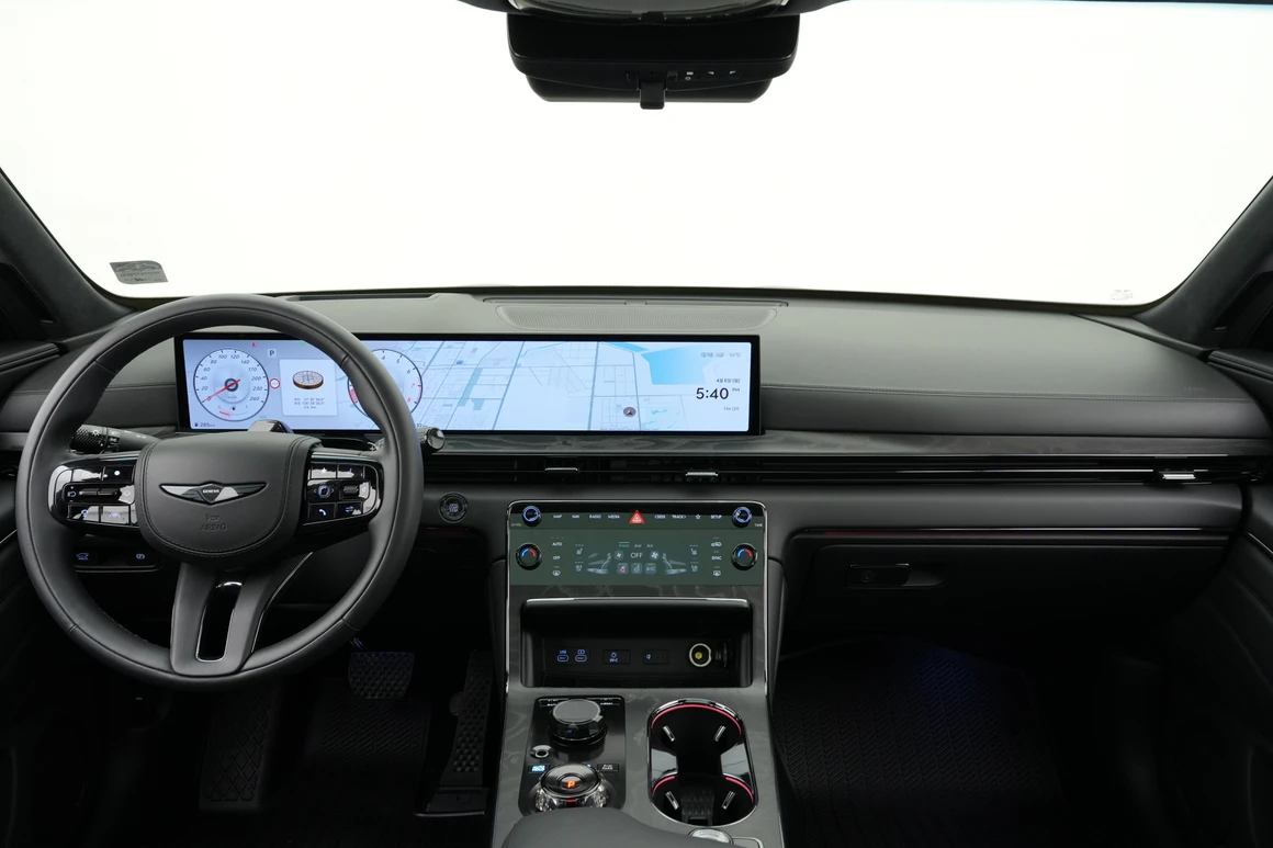 Genesis GV80 - Фото 18