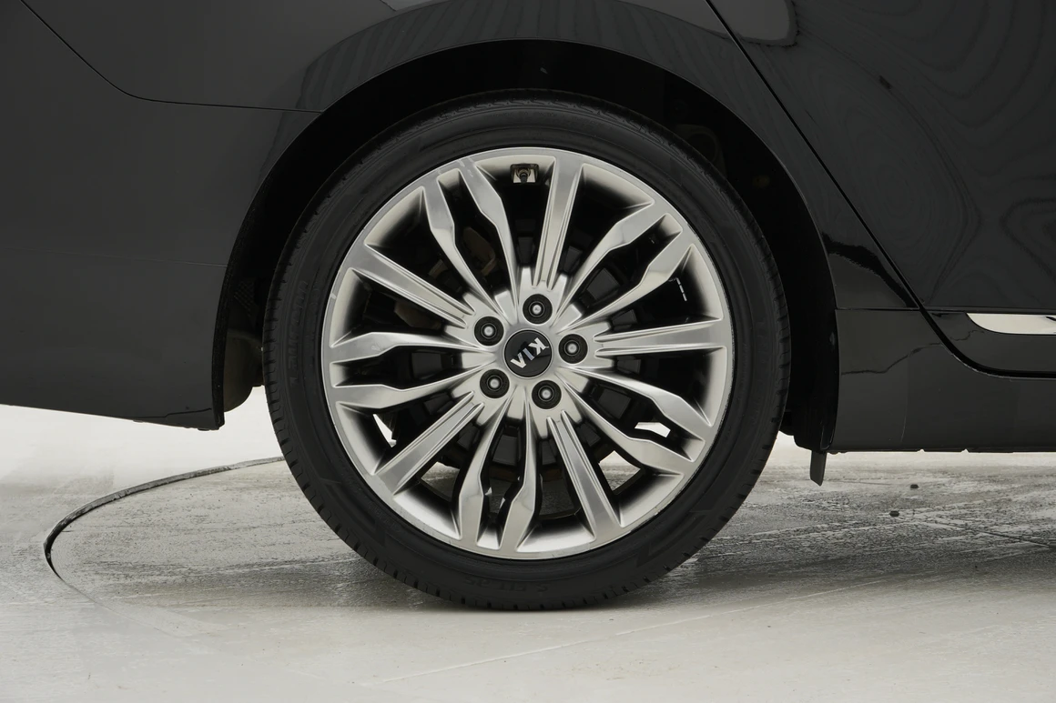 Kia K7 - Фото 15