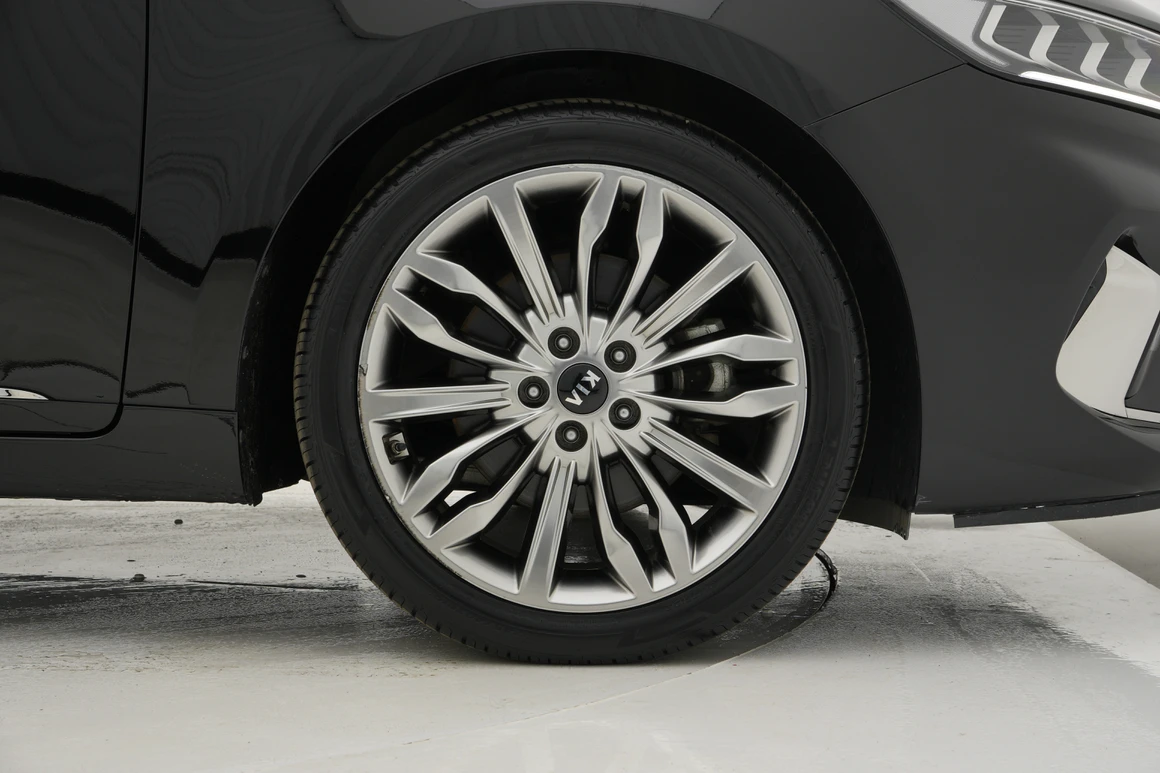 Kia K7 - Фото 16