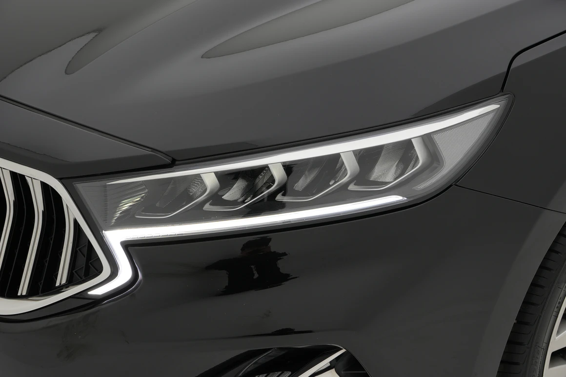 Kia K7 - Фото 9