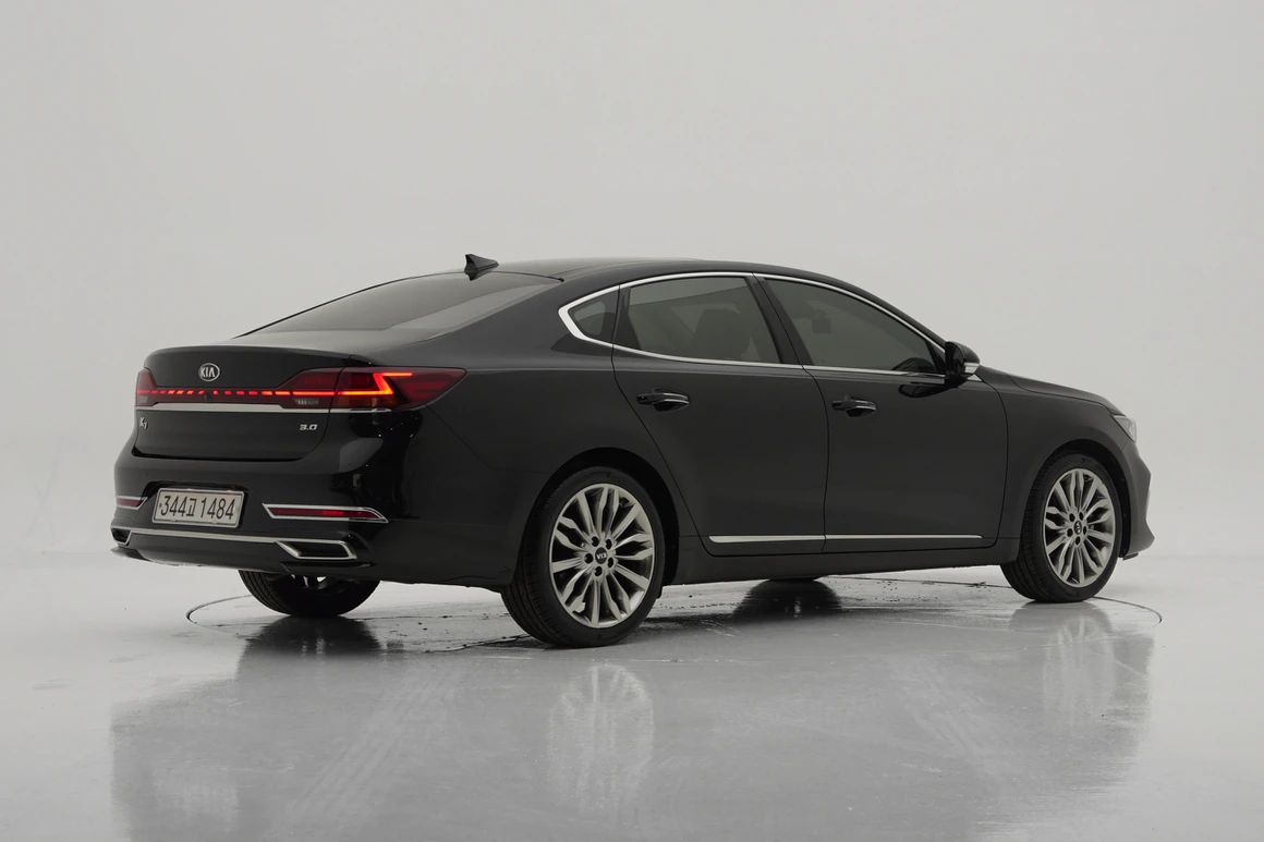 Kia K7 - Фото 6