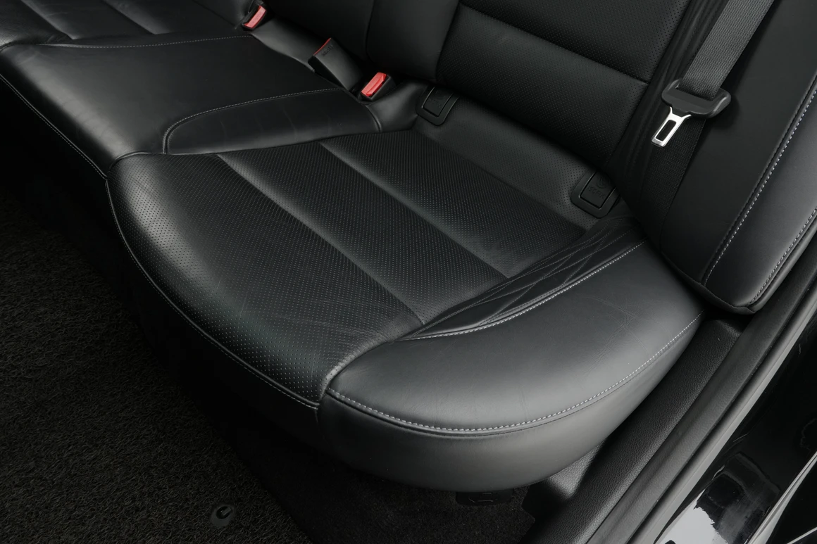 Kia K7 - Фото 31