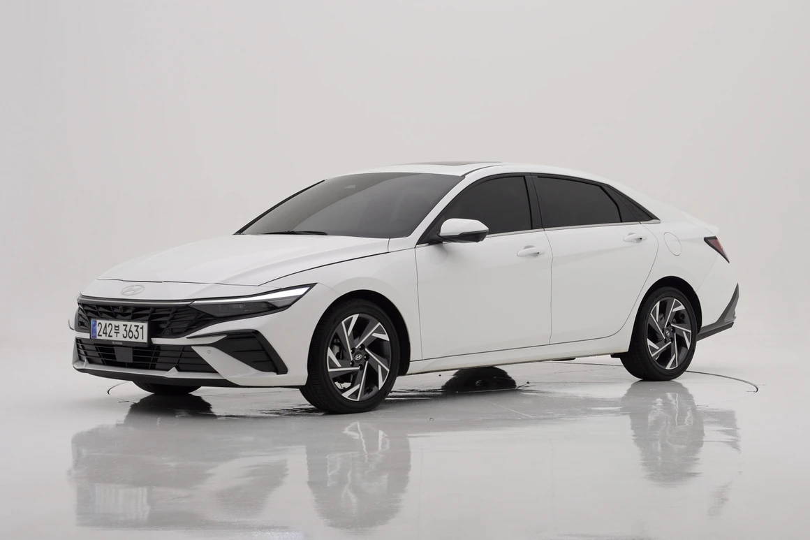 Hyundai Avante - Фото 2