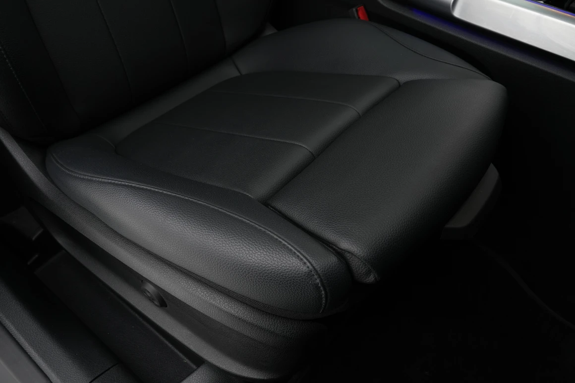 Mercedes-Benz GLB-Class - Фото 28