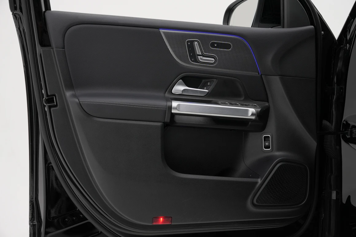 Mercedes-Benz GLB-Class - Фото 19
