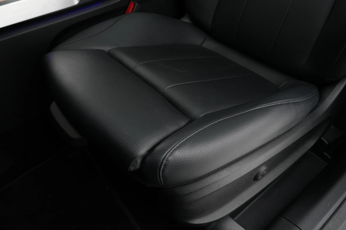 Mercedes-Benz GLB-Class - Фото 23