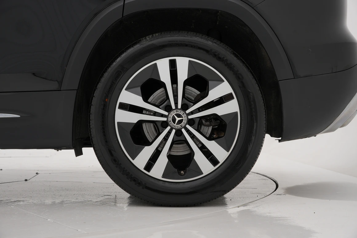 Mercedes-Benz GLB-Class - Фото 14