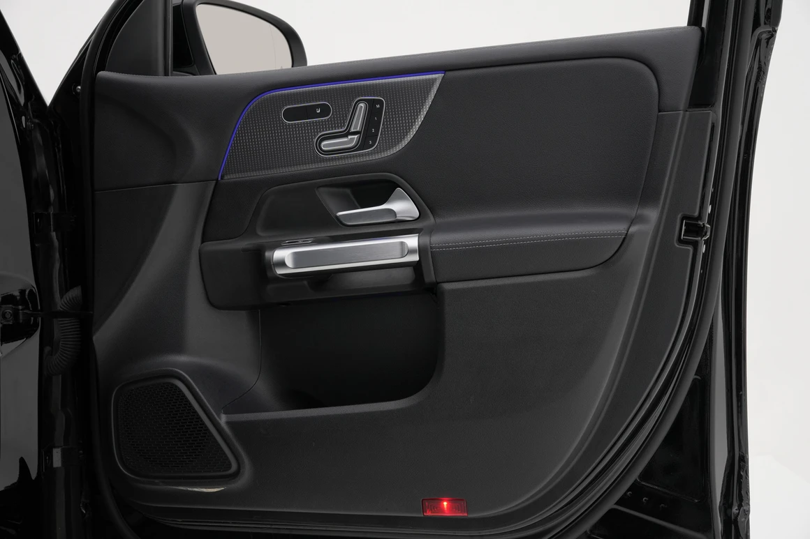 Mercedes-Benz GLB-Class - Фото 22