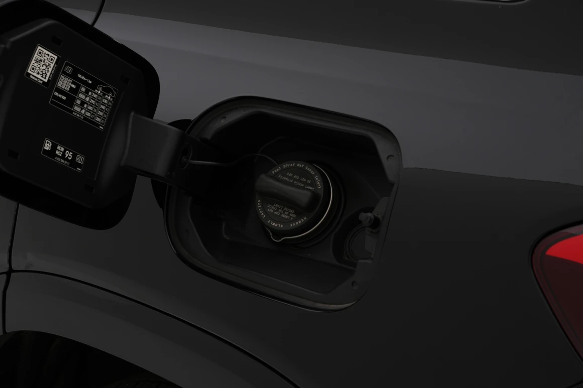 Mercedes-Benz GLB-Class - Фото 12
