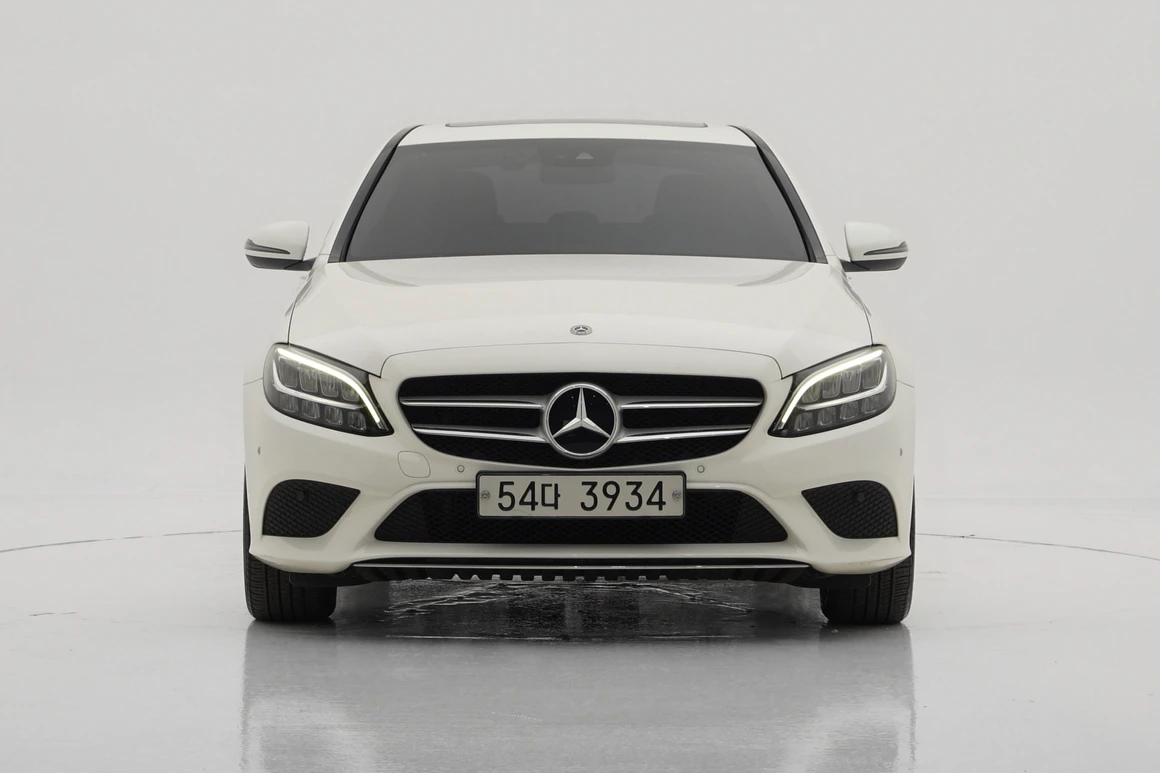 Mercedes-Benz C-Class - Фото 1