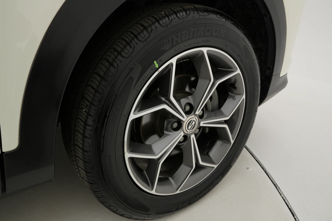 KG Mobility (Ssangyong) Korando - Фото 56