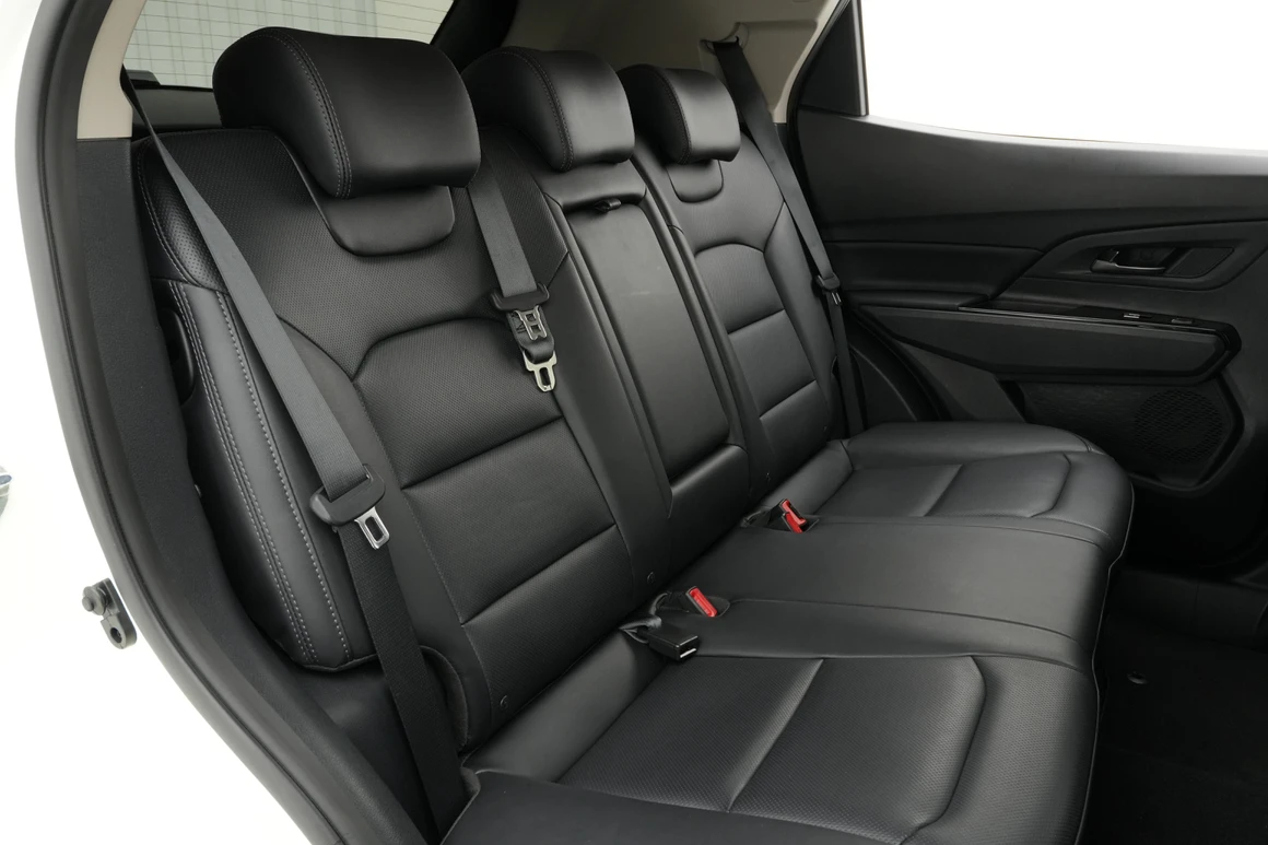 KG Mobility (Ssangyong) Korando - Фото 29