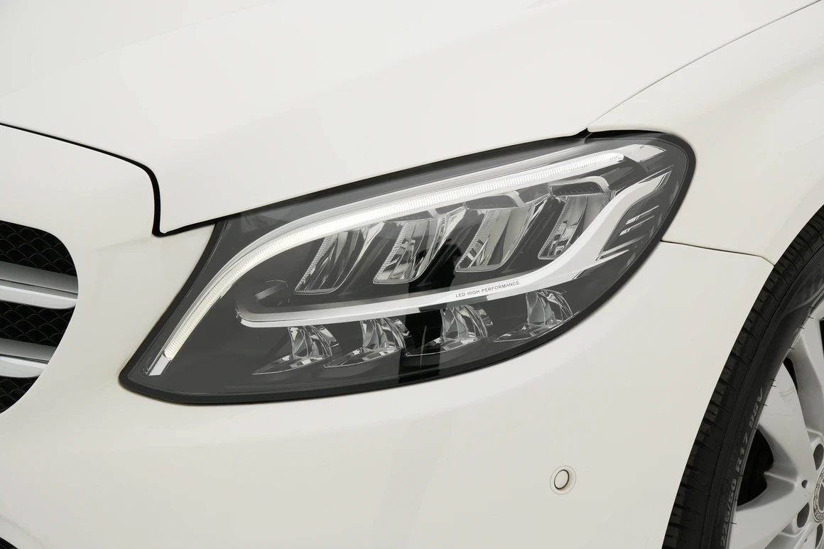 Mercedes-Benz C-Class - Фото 9