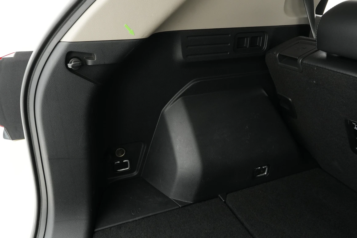 KG Mobility (Ssangyong) Korando - Фото 44