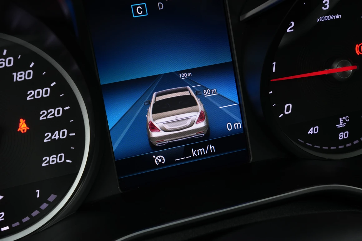 Mercedes-Benz C-Class - Фото 26