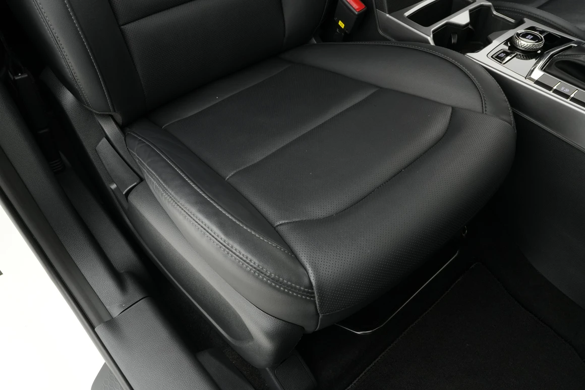 KG Mobility (Ssangyong) Korando - Фото 28