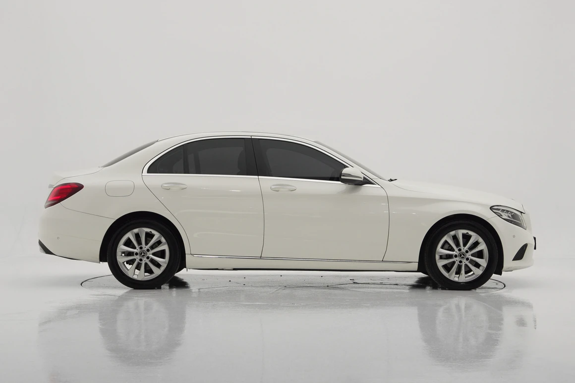 Mercedes-Benz C-Class - Фото 7