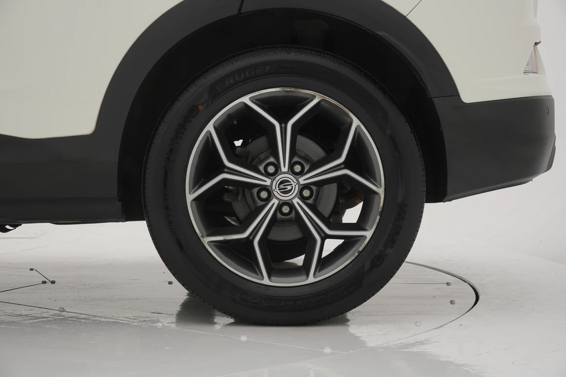 KG Mobility (Ssangyong) Korando - Фото 14