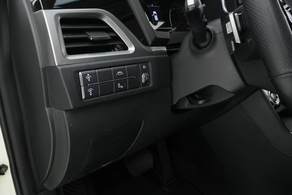 KG Mobility (Ssangyong) Korando - Фото 24