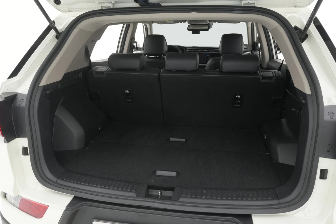 KG Mobility (Ssangyong) Korando - Фото 35