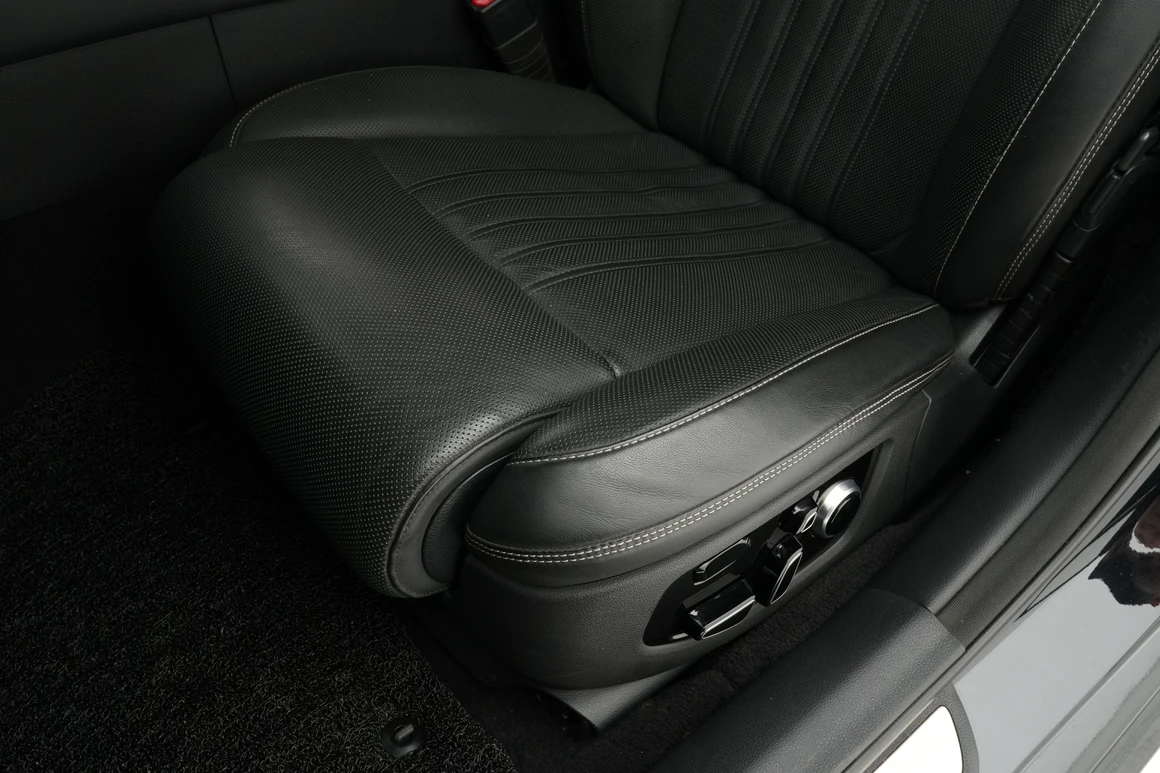 Genesis G90 - Фото 23