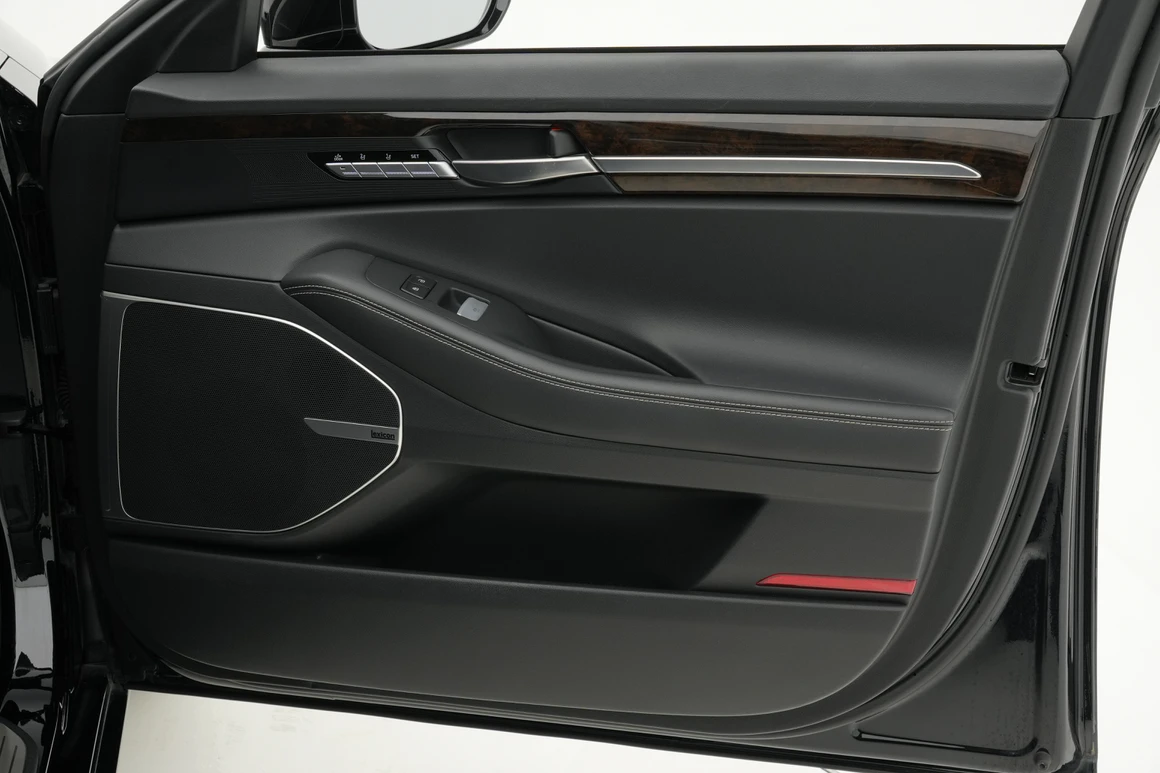Genesis G90 - Фото 22