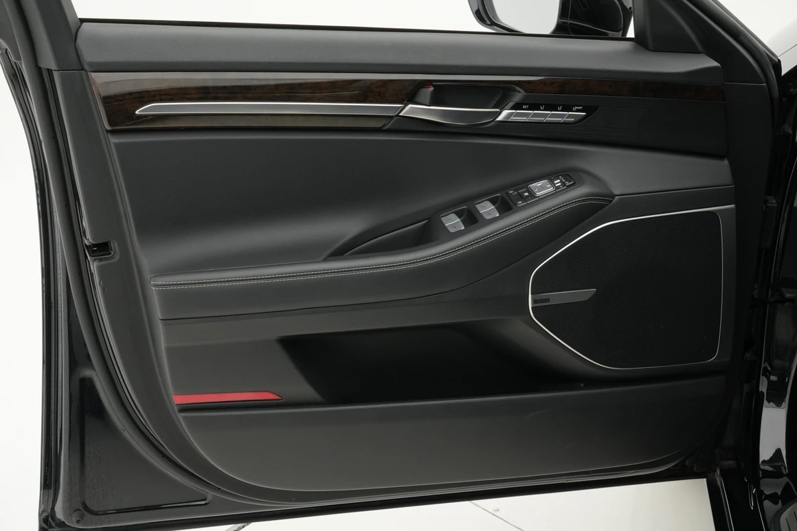 Genesis G90 - Фото 19
