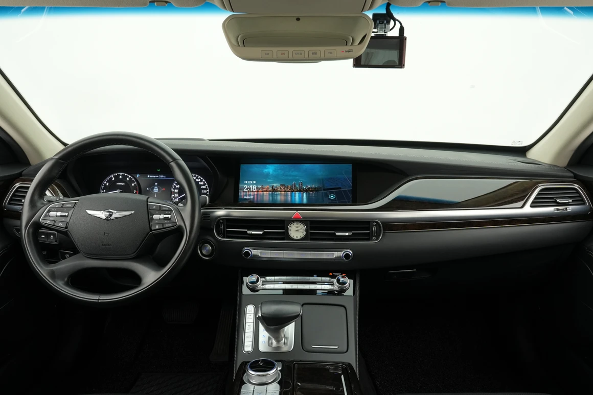 Genesis G90 - Фото 18