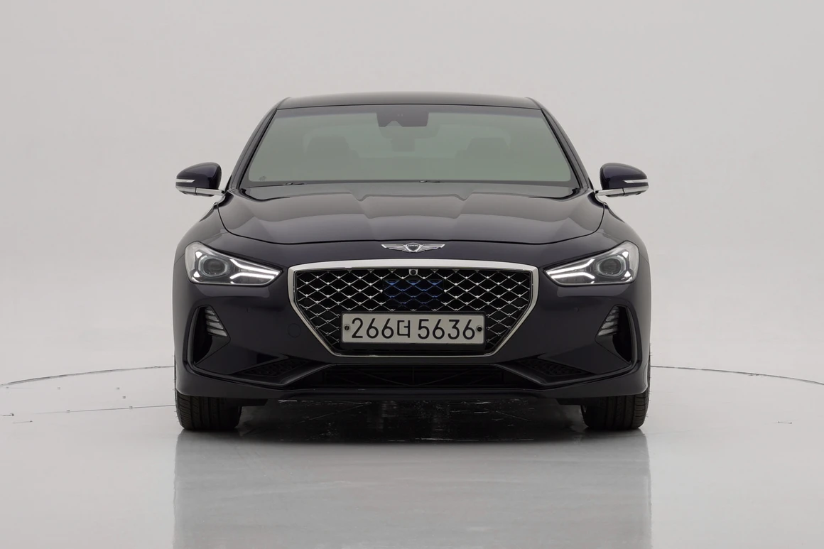 Genesis G70 - Фото 1