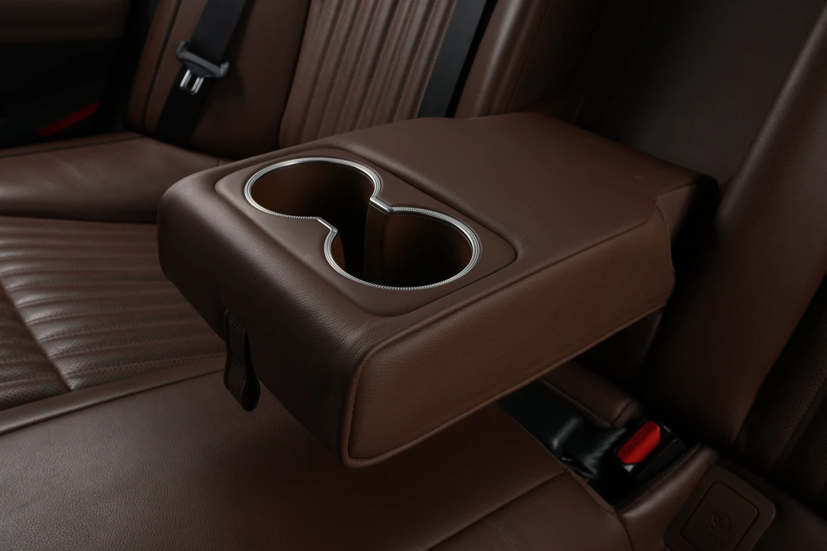 Genesis G70 - Фото 33