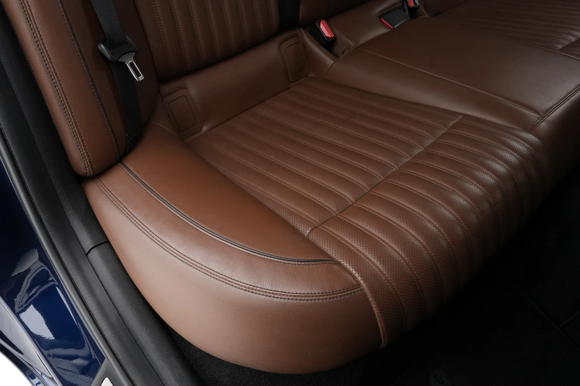 Genesis G70 - Фото 31