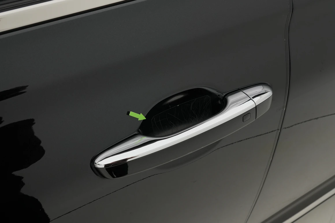 Genesis G90 - Фото 44