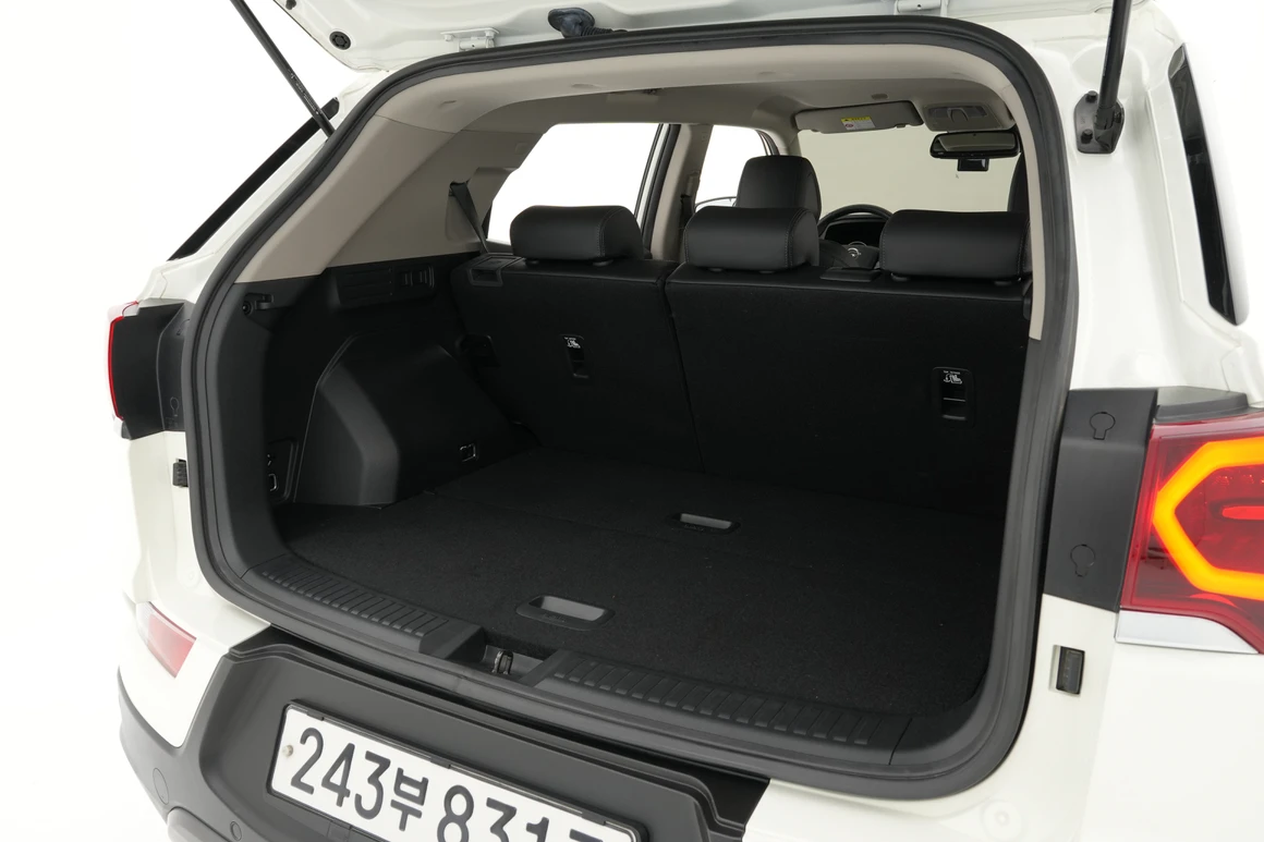 KG Mobility (Ssangyong) Korando - Фото 35