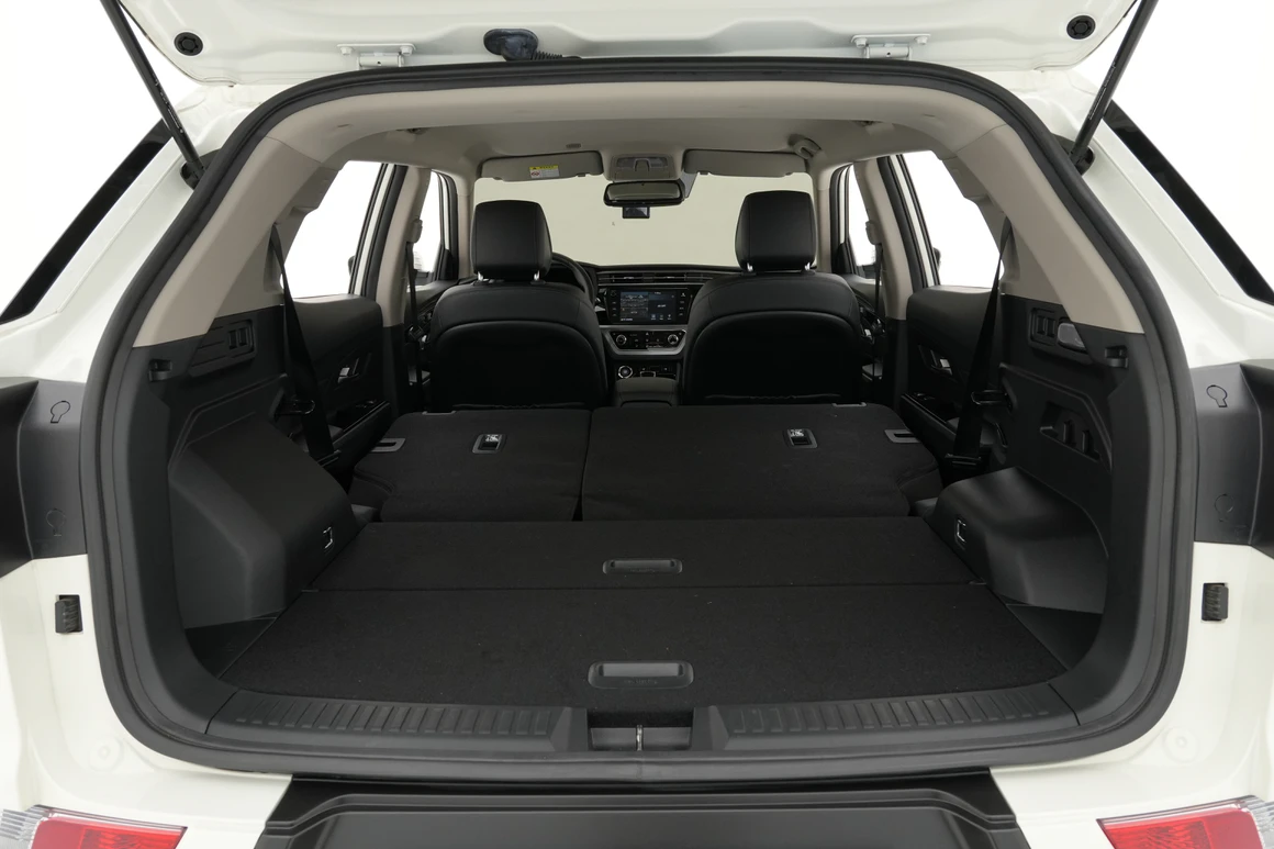 KG Mobility (Ssangyong) Korando - Фото 36