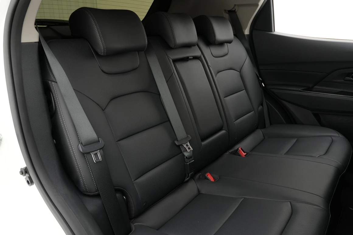 KG Mobility (Ssangyong) Korando - Фото 29