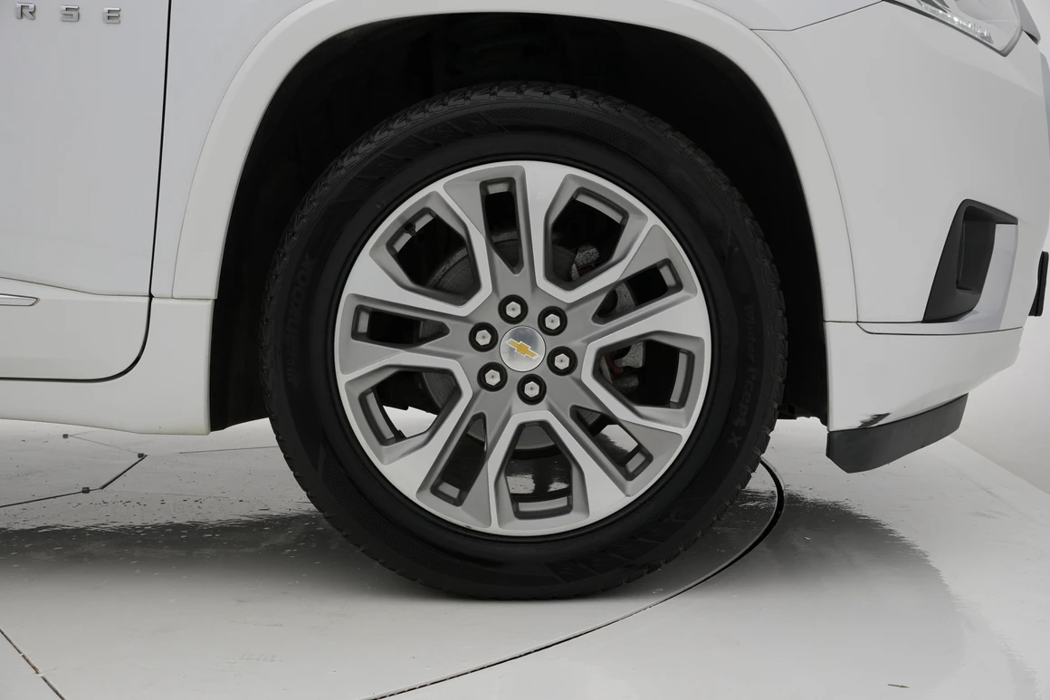 Chevrolet Traverse - Фото 16