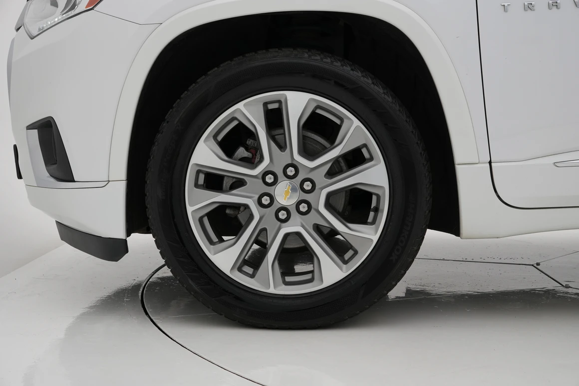 Chevrolet Traverse - Фото 13