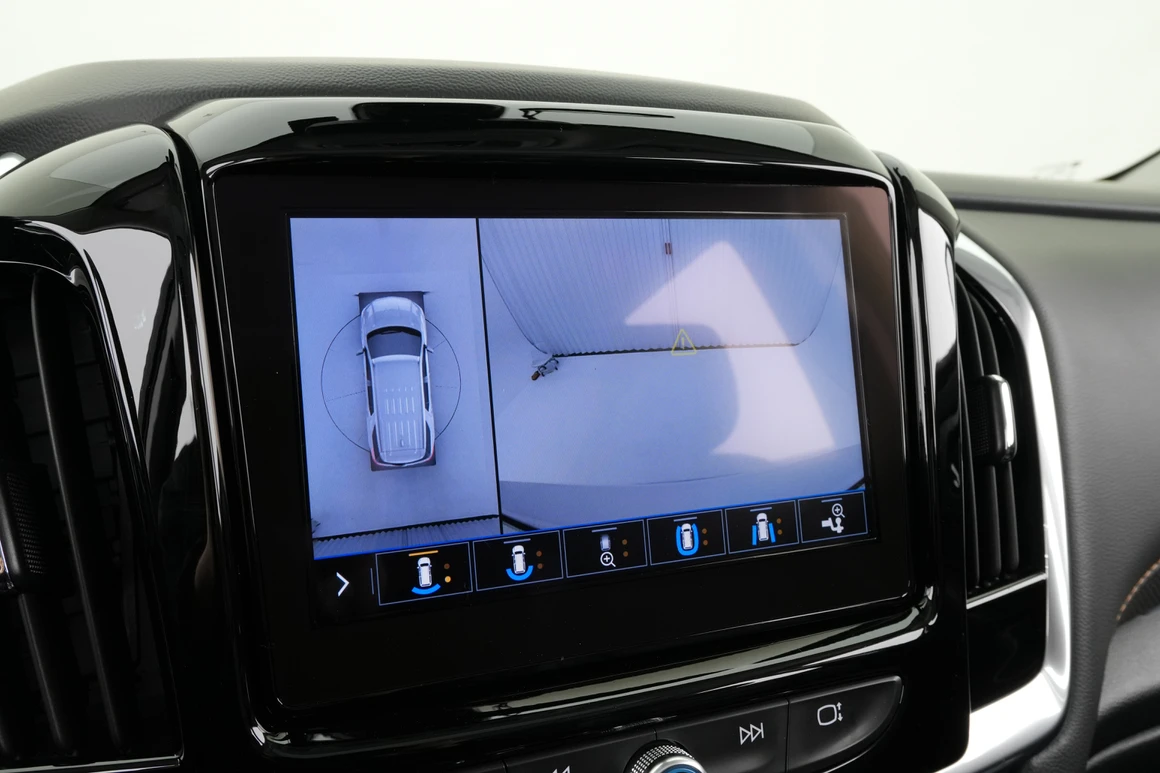 Chevrolet Traverse - Фото 27