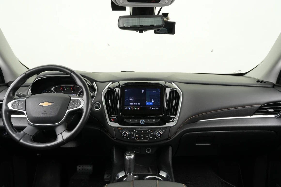 Chevrolet Traverse - Фото 18