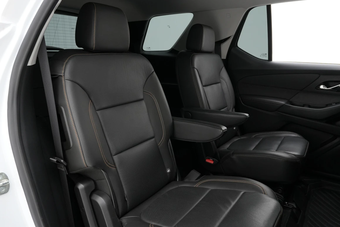 Chevrolet Traverse - Фото 29