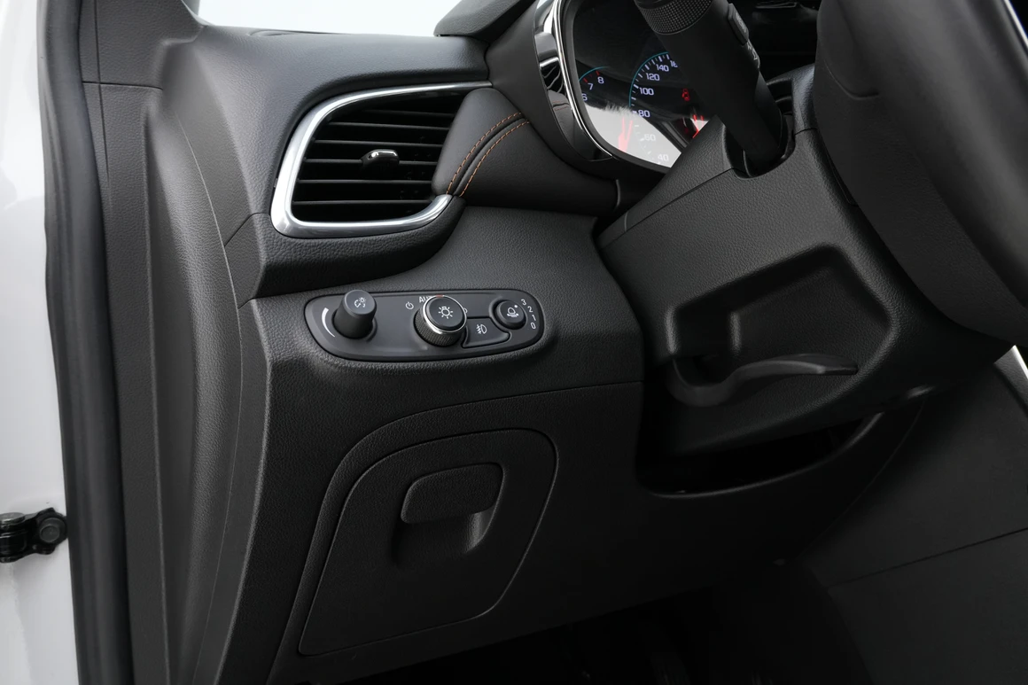 Chevrolet Trax - Фото 24