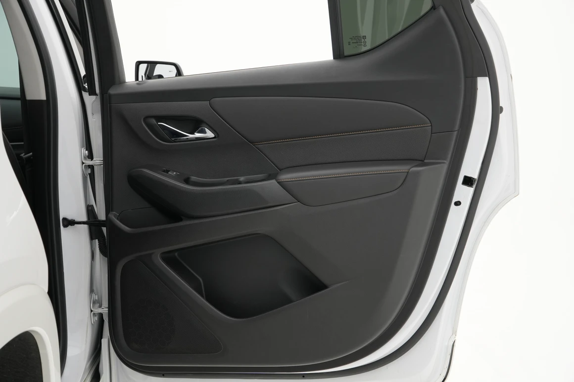 Chevrolet Traverse - Фото 21