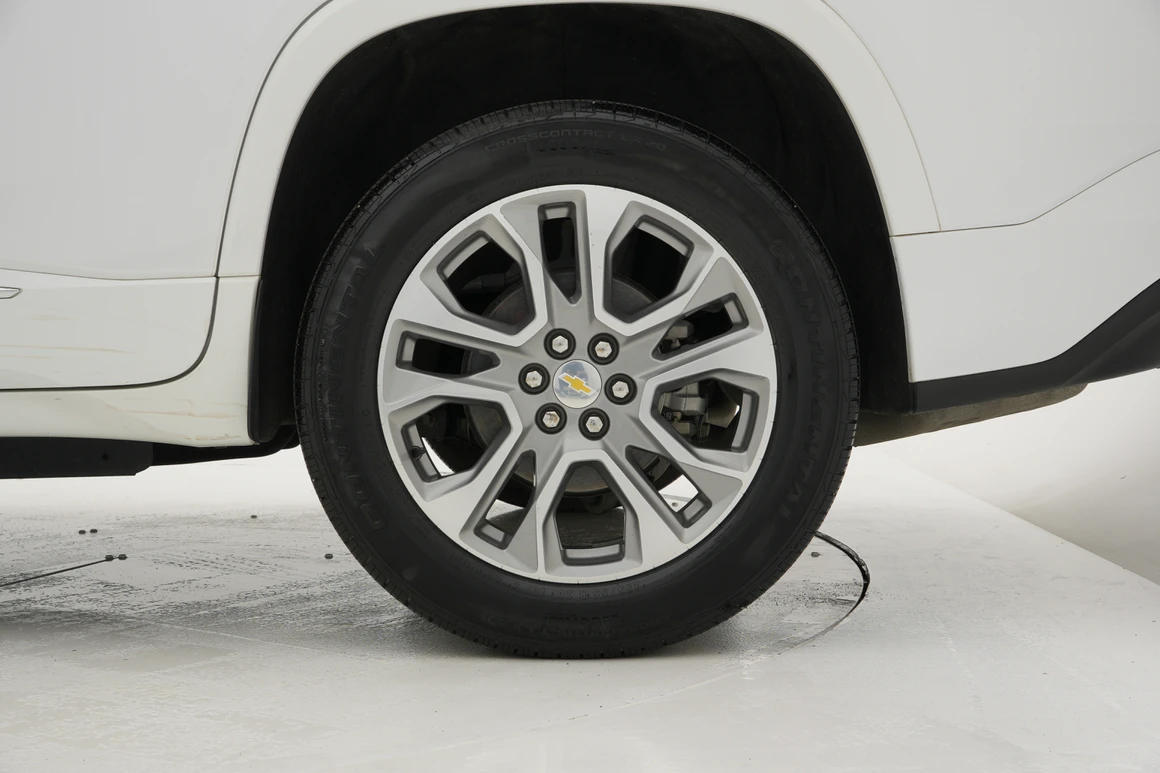 Chevrolet Traverse - Фото 14
